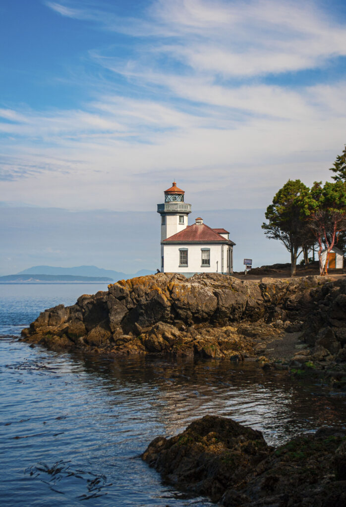 Lime Kiln Lighthouse, Lime Kiln Point State Park