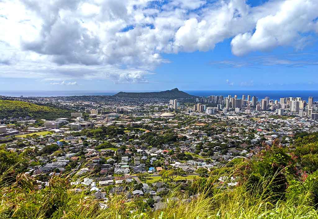 Best free thing to do in Oahu Tantalus Overlook