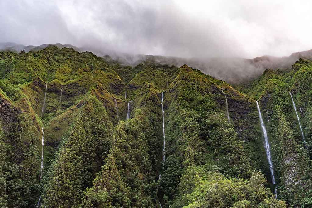 Oahu Bucket List H3 Waterfalls